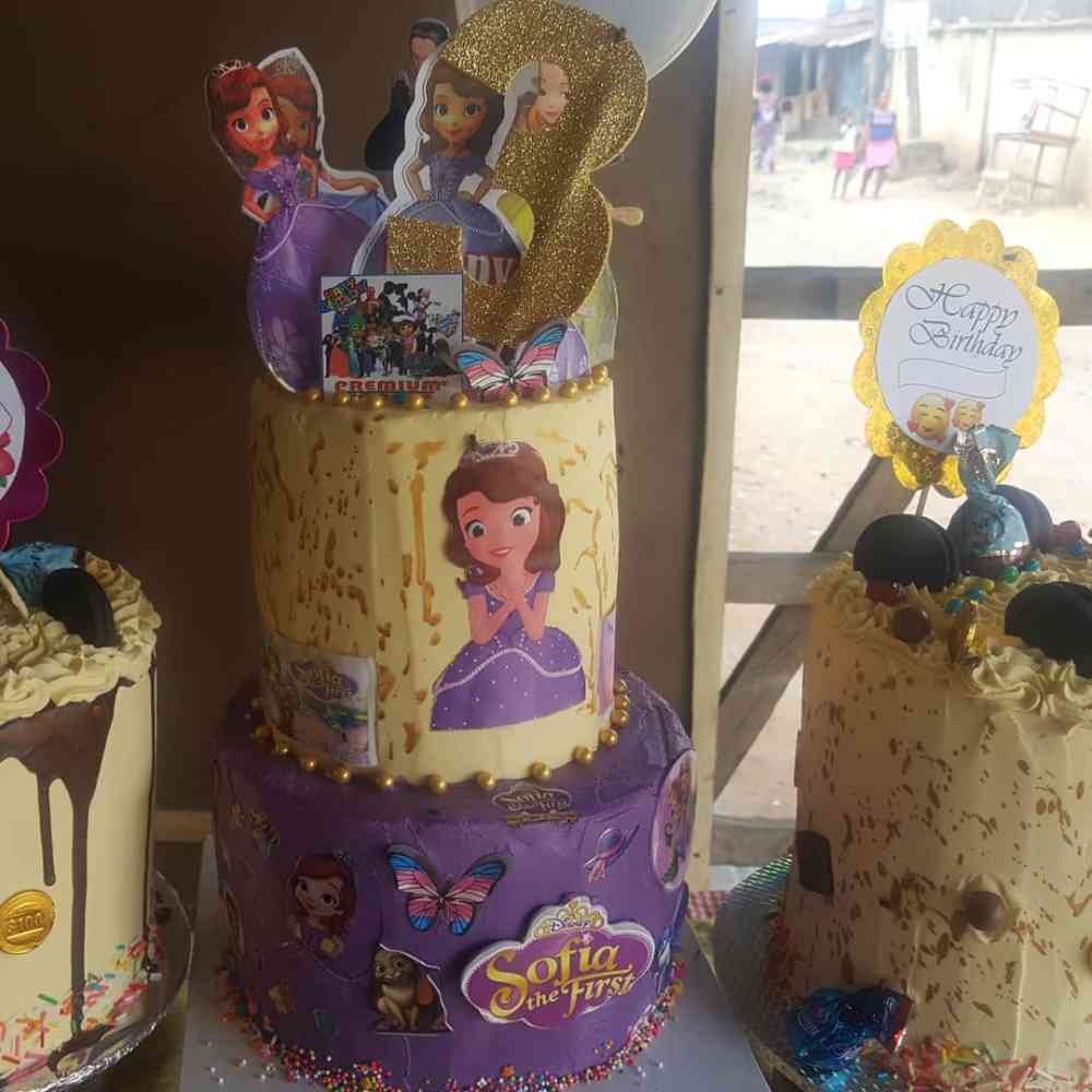 CHARRACTER CAKES IN OJO, LAGOS. DPQENTWORLD. 08034809897